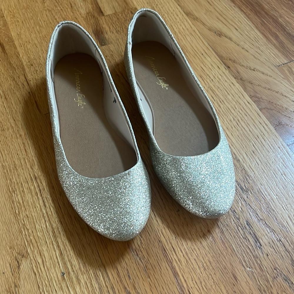 AMERICAN EAGLE Gold Glitter Ballet Flats, Size 6